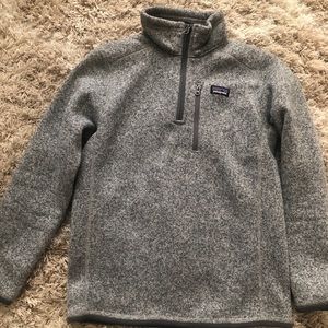 Patagonia zip sweater. Boys size Large (12)
